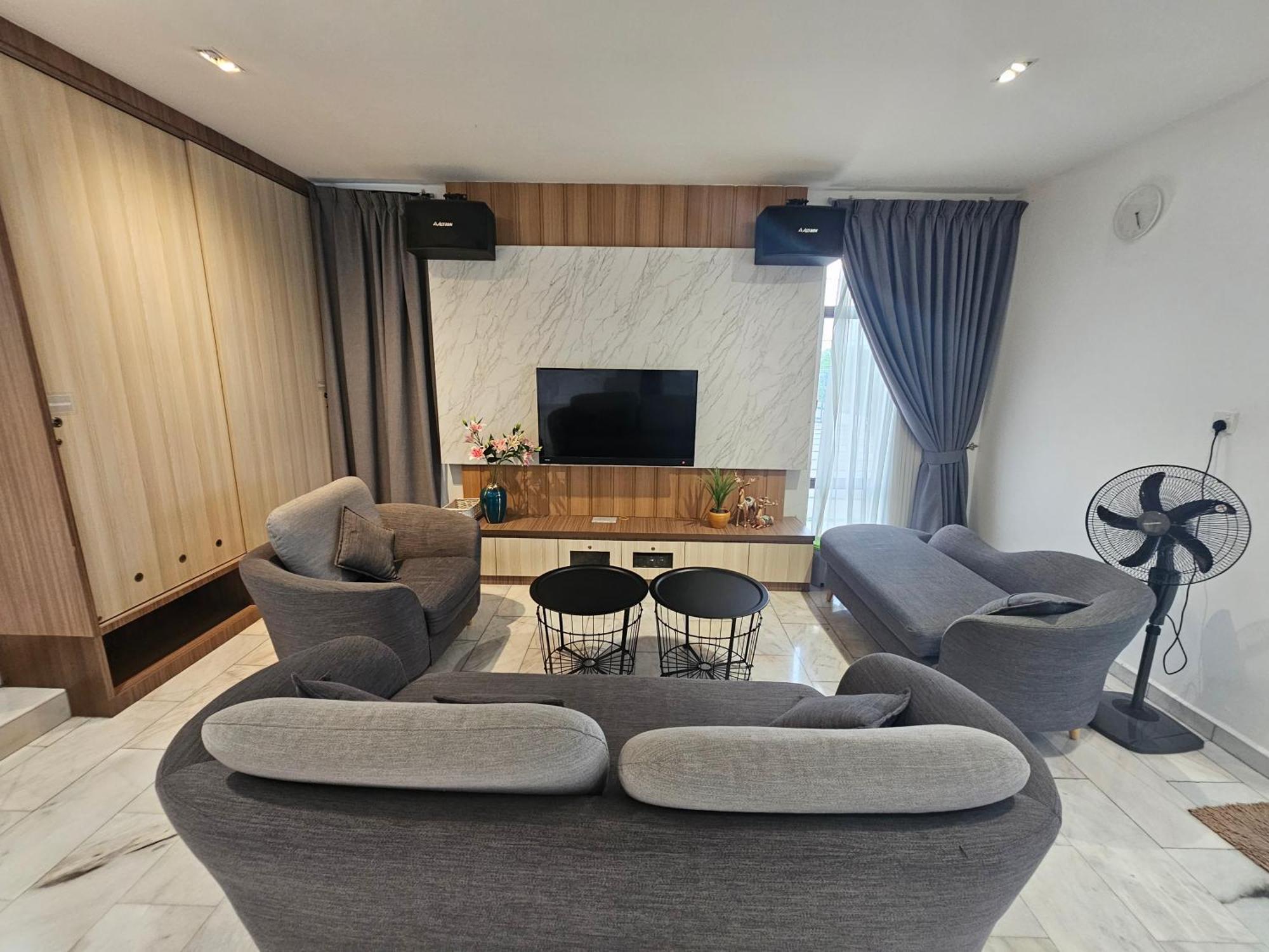 Melody Whole Or Suite Room Muar Exterior photo