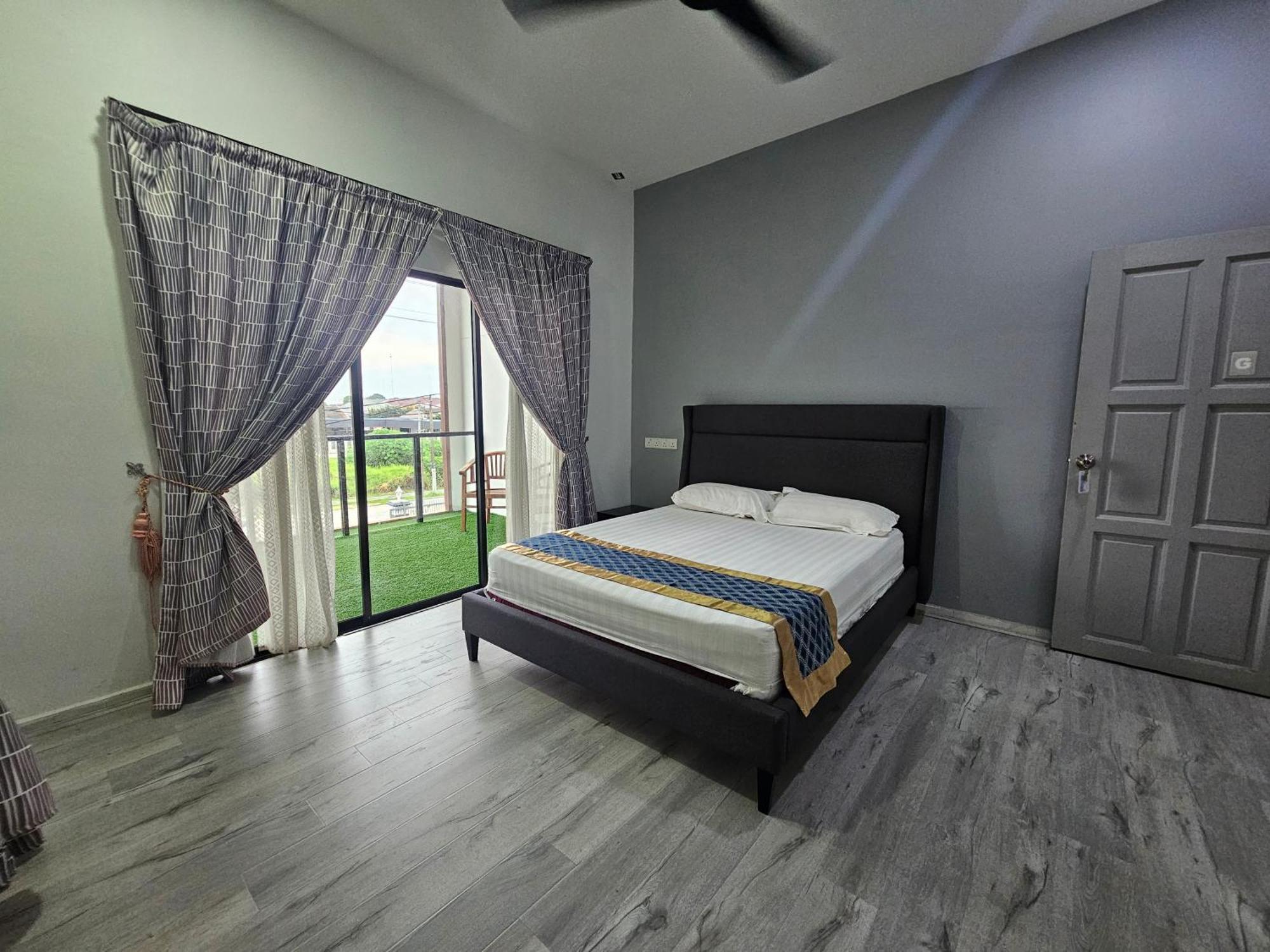 Melody Whole Or Suite Room Muar Exterior photo