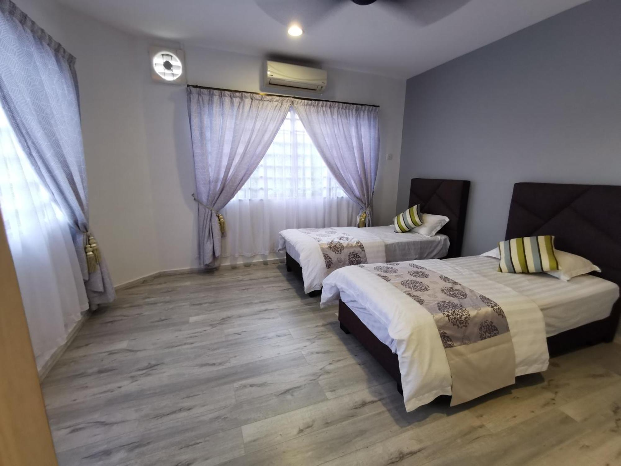 Melody Whole Or Suite Room Muar Exterior photo
