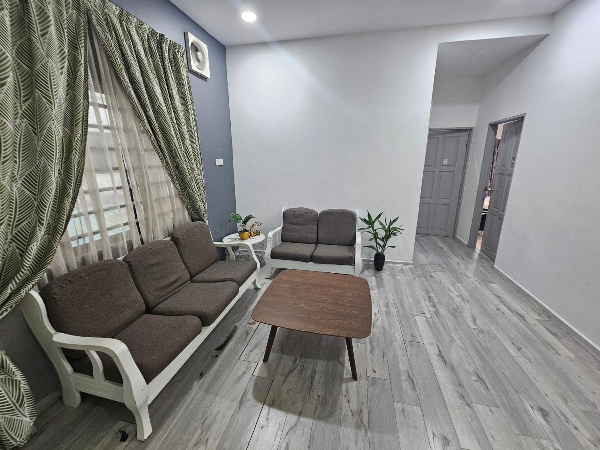 Melody Whole Or Suite Room Muar Exterior photo