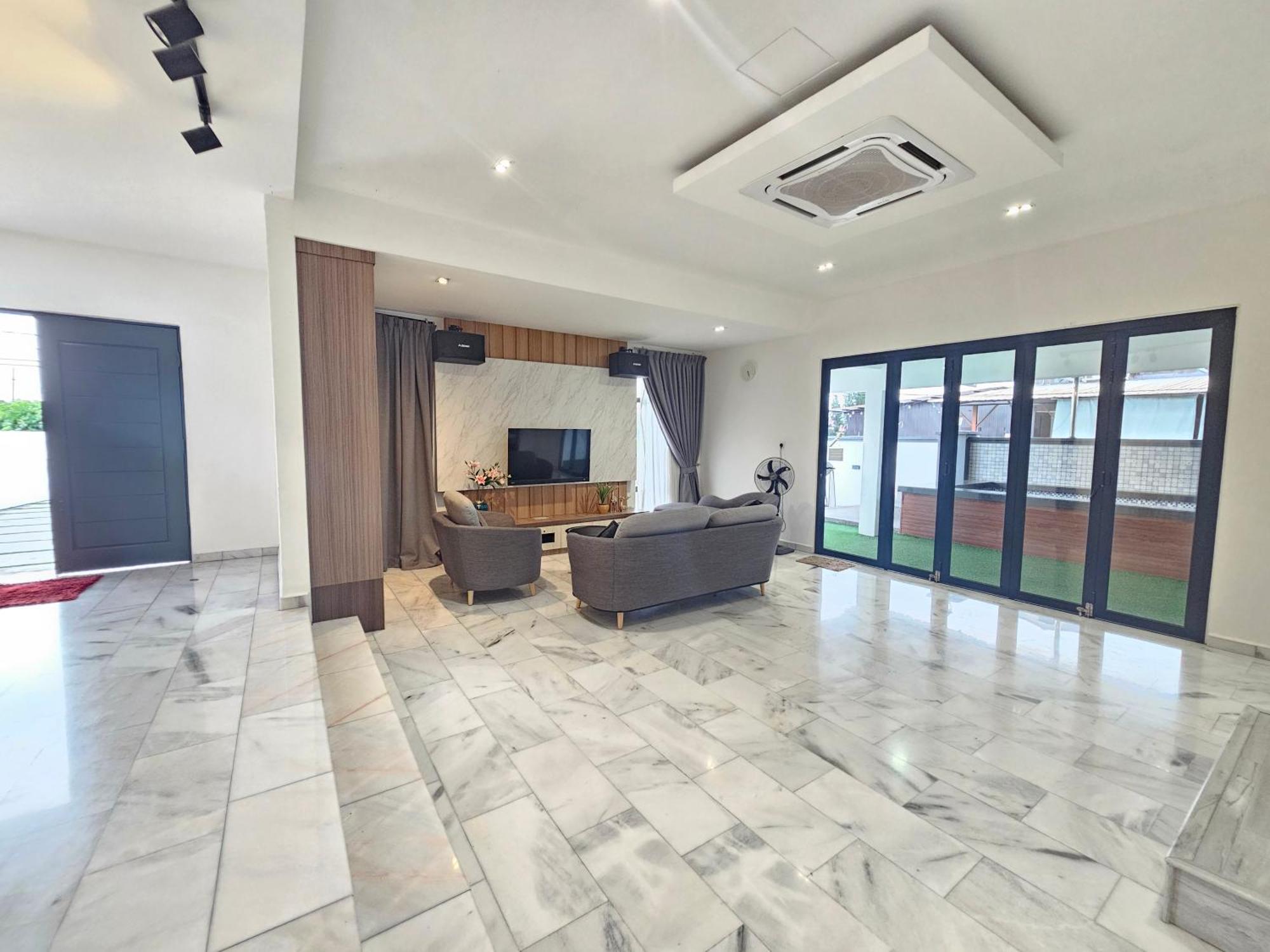 Melody Whole Or Suite Room Muar Exterior photo