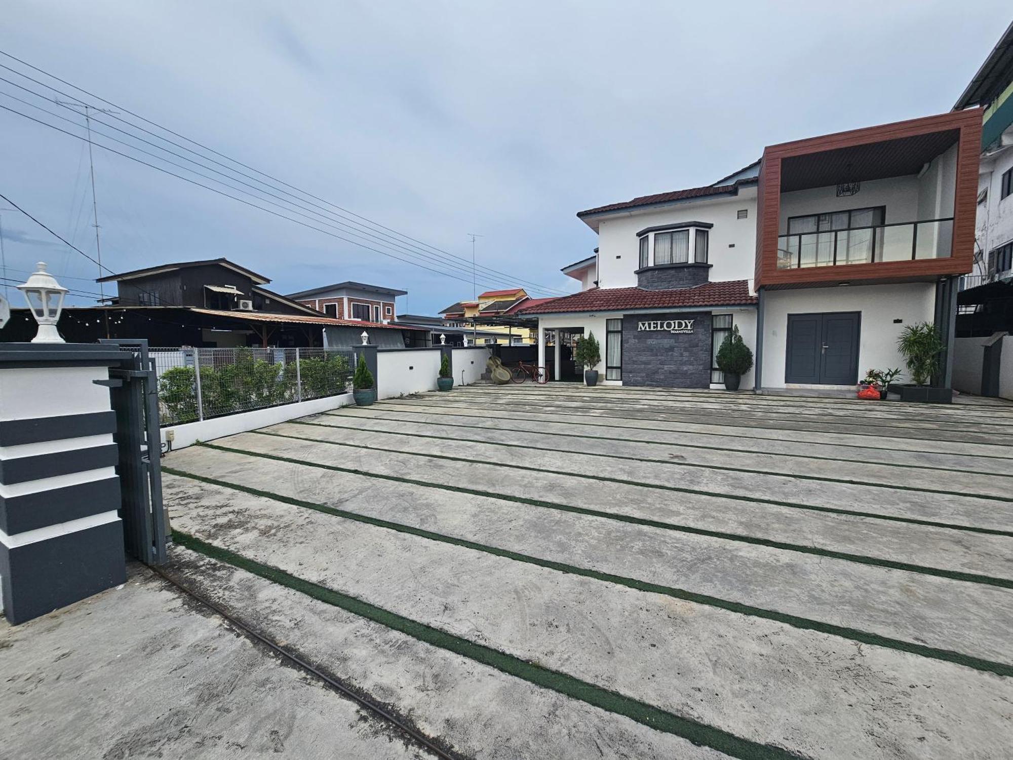 Melody Whole Or Suite Room Muar Exterior photo